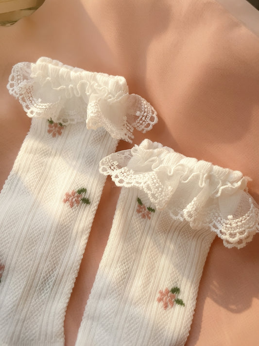 Fleur Lace High Socks - Petal White