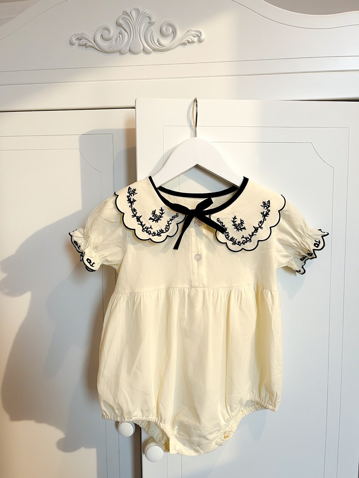 Céleste Bow Romper - Cap Sleeve
