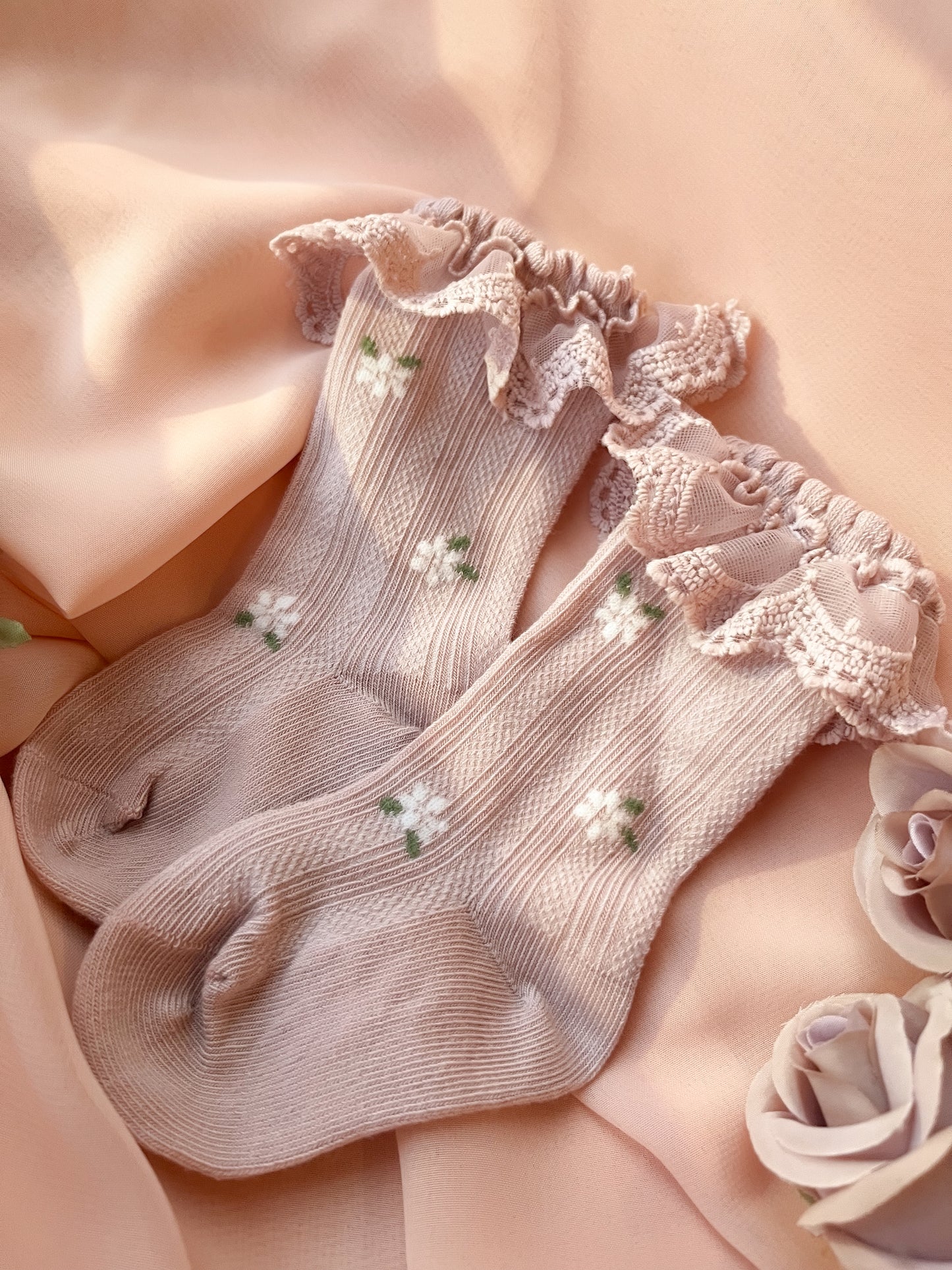 Fleur Lace High Socks - Dusky Rose