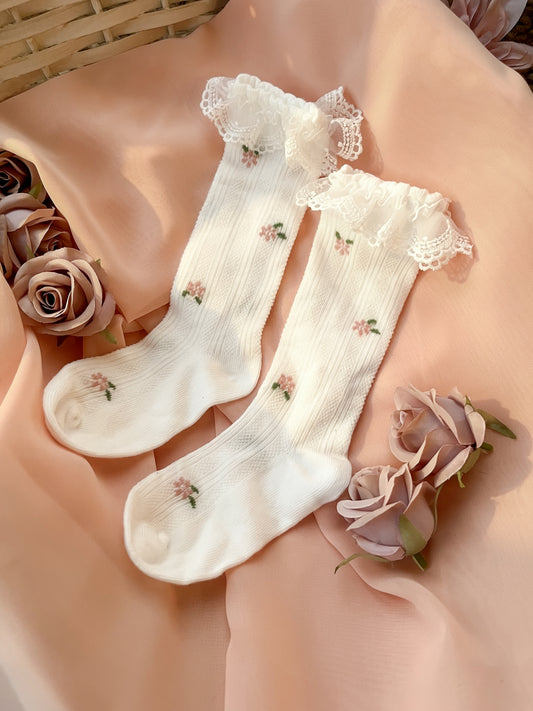Fleur Lace High Socks - Petal White